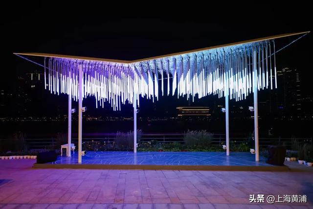 真的被美到！7处“光之秘境”现身南外滩，浪漫升级！