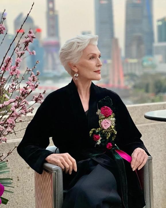 马斯克_梅耶·马斯克 中国 网红