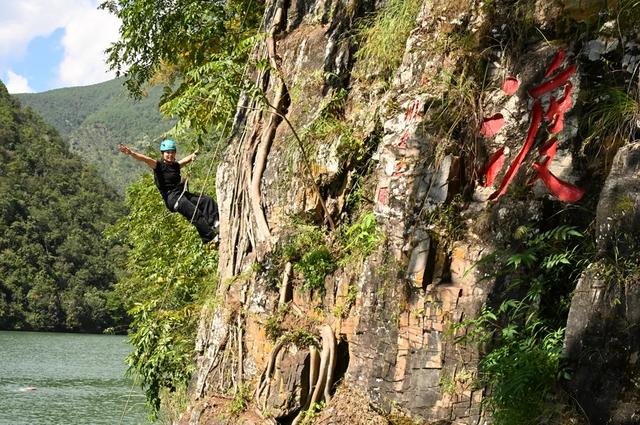 澜沧江上“活水”潮涌：南涧户外运动破圈生长