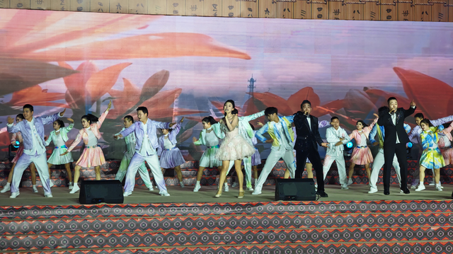 跨越梦境 遇见湘西——第四届湘西州旅游发展大会开幕式侧记