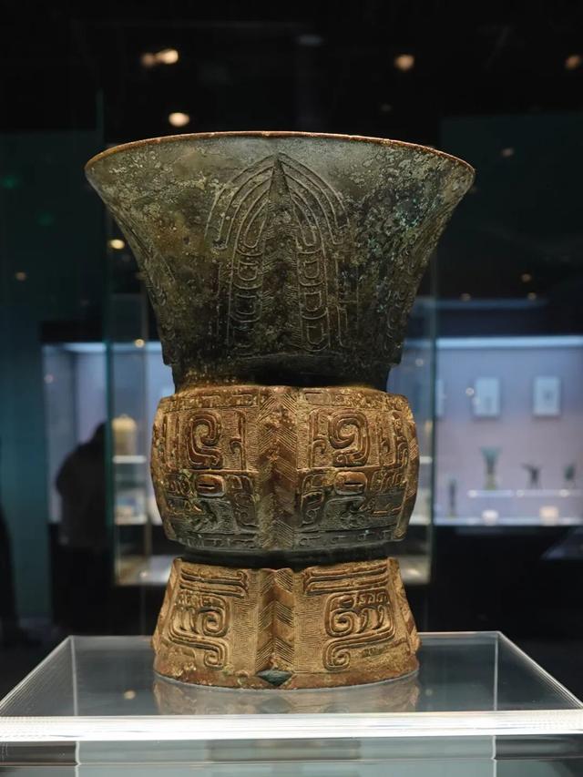 一眼千年，北京保利艺术博物馆笔记，原来端庄的青铜也如此有趣