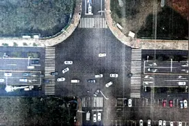 江夏交警：治理更精细 畅通暖民心图片