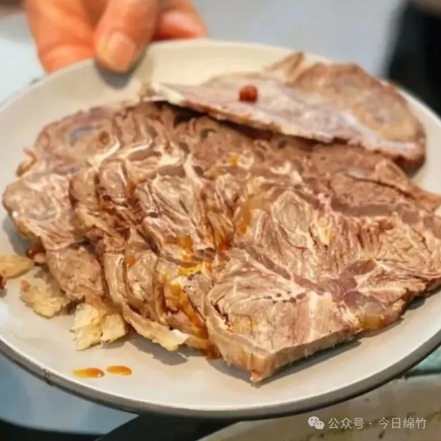 跟着央视秋晚游绵竹｜游绵竹必吃的10种特色美食！不吃等于白来！