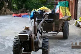 大公社时代的6辆汽车，70后开过2辆不得了，60后估计一辆都没有图片