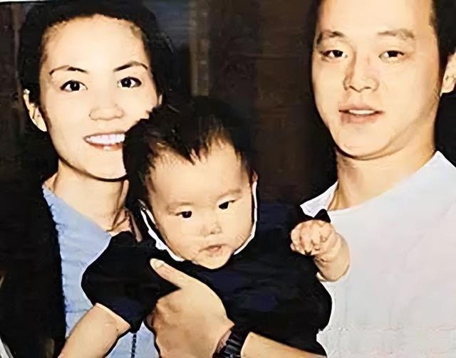 表面“清纯玉女”，实则却“渣到不行”！这五位女星一个比一个乱