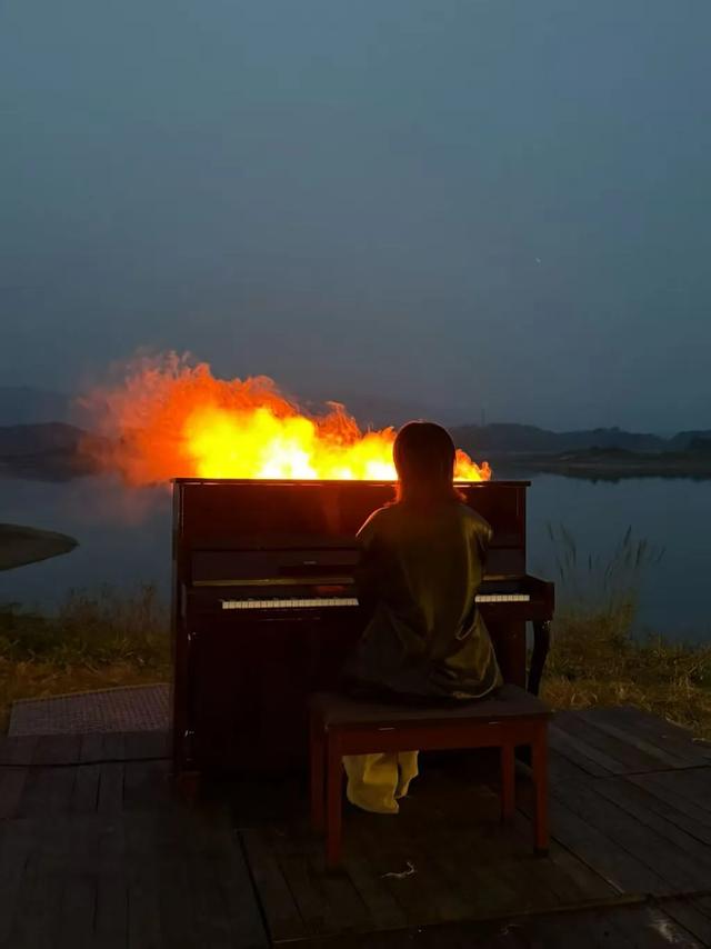 “火焰钢琴”即将亮相山岛里