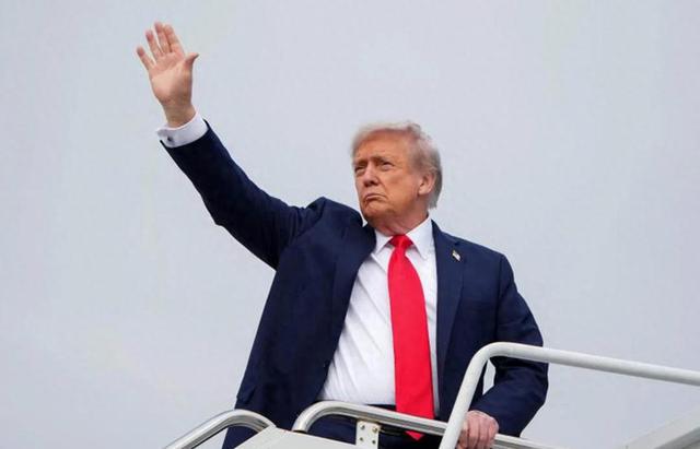 中美刚刚谈完	，特朗普向战争部下了一道命令，中方呼吁赶紧停下