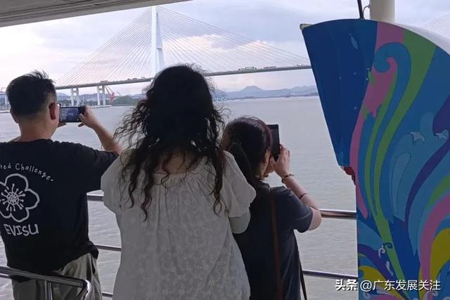 汕头“轮渡1元+”文旅航班——激活内海湾旅游新动能