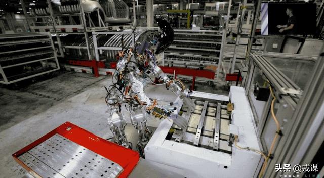 疯了？给马斯克1万亿工资！股东：赌他把机器人送进手术室