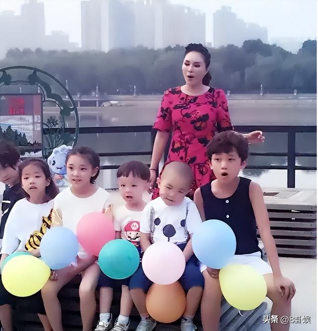 3岁上央视，5岁登春晚，7岁就年薪百万，没想到现在却成了这样子