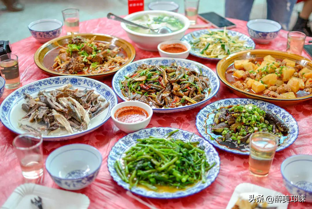 看完《山水间的家》，一人说一个爱上夹关镇的理由！