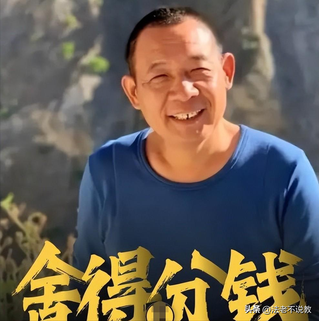为胖东来苦干12年，因没及时迎客被开除，内幕被扒，冤的不止一个