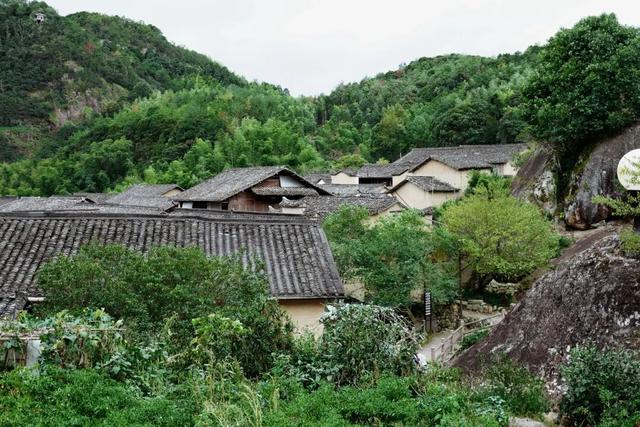 找到了浙江版“大鱼海棠”，人少景美饭好吃！