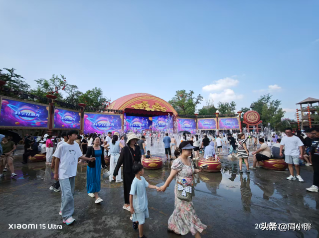 暑期客流或成转换点，开封第一景区的位置或交接给万岁山武侠城