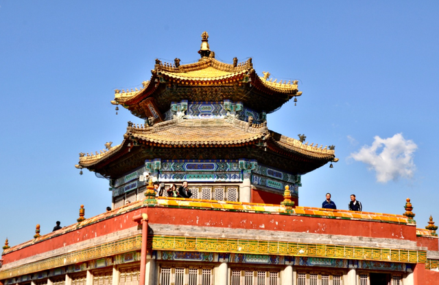 别再去三亚人挤人了！河北这座被低估的皇城，藏着半部清史