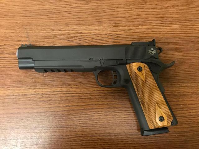 岩岛兵工厂M1911A1 适用专业比赛与实战 经典复刻让人爱不释手