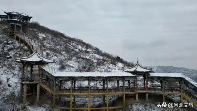 诗人眼中的温泉八景