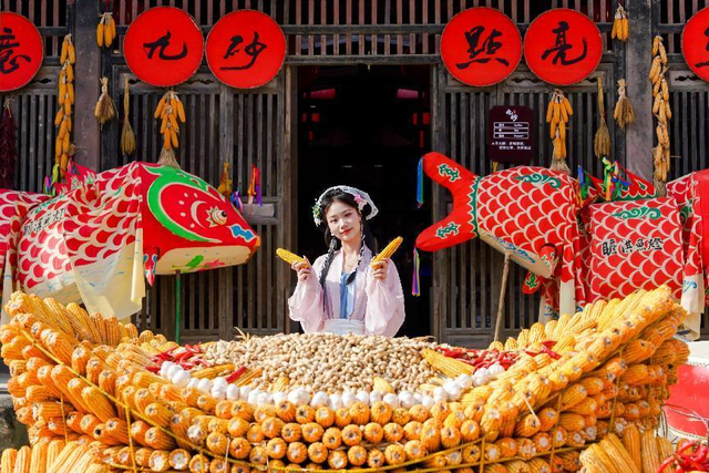 GO!皖南最舒服的温度，就该去新安江山水画廊乘船入画！