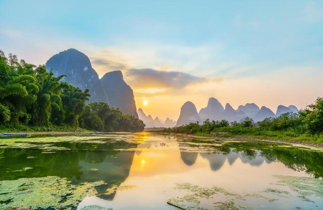请你根据资料为妈祖文化旅游节活动志愿者写一份示范性的讲解稿。