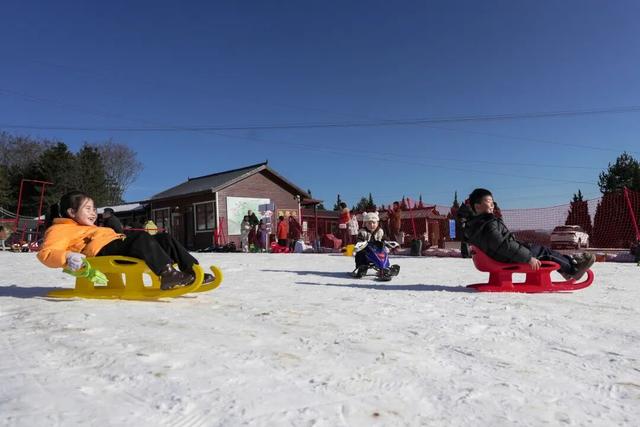 冰雪嘉年华，冲吖🤓