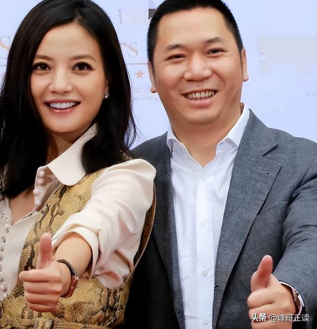 事业没了，婚也离了，被封杀5年后赵薇不再隐忍，首次回应传闻