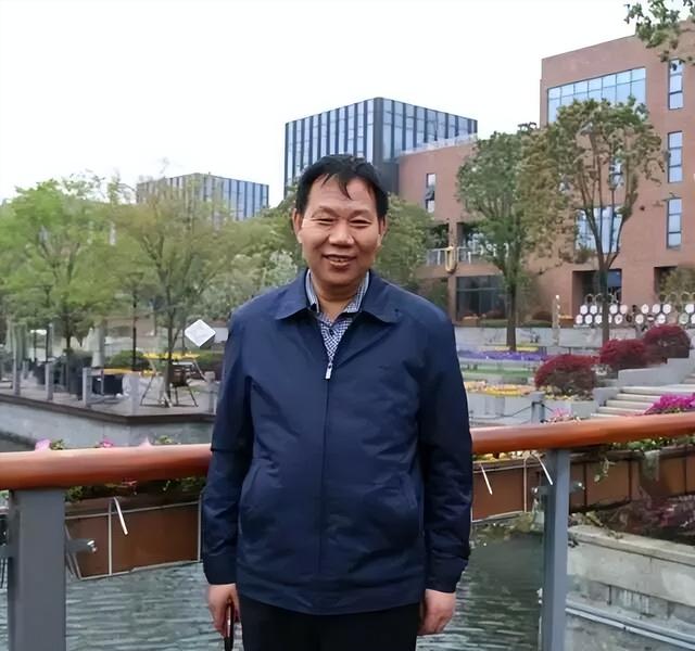 阳关湿地：大漠深处的生命诗行