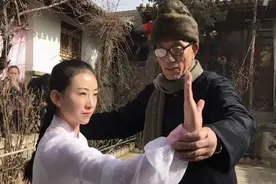 太飒了！她是800万网友眼中“行走的武林秘籍”，登上央视，震惊老外！图片