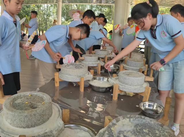 国庆专题 | 南昌硒谷客流如织 引爆假日经济