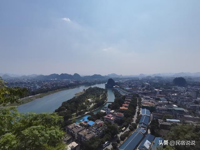 高铁真的开进桂林水墨画里了