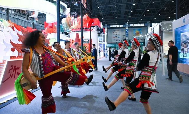 你好，世界！我是弥勒