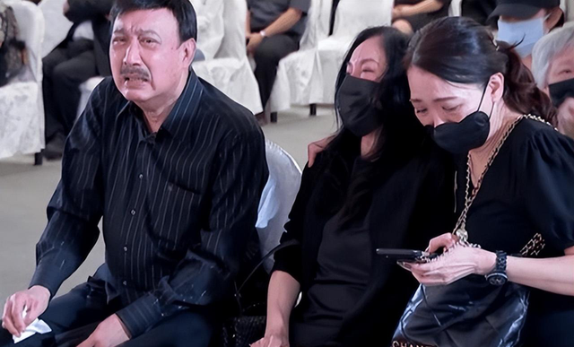 从歌王沦为“台独”的他，赔光家产还欠下百万债务，如今晚年凄凉