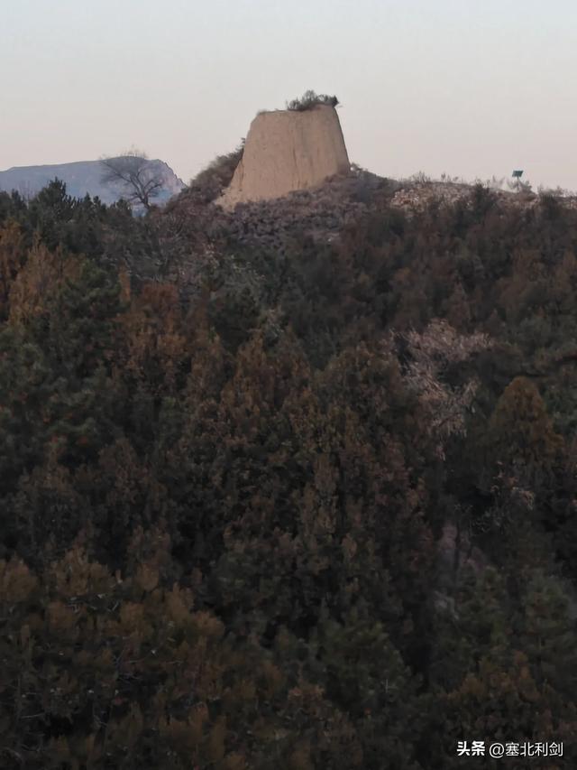 张家口市郊区还有如此丹霞地貌！
