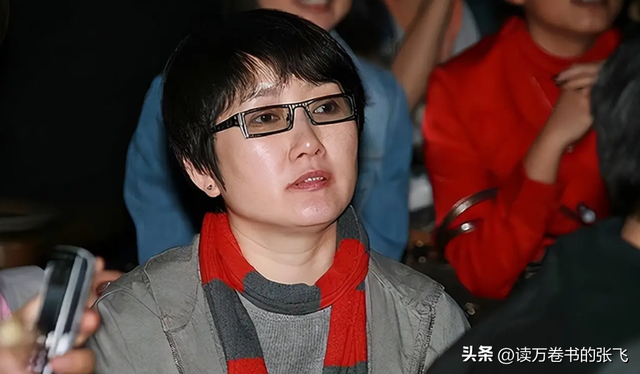 77岁王刚没想到，离婚24年，成方圆会以这种方式，给自己上了一课