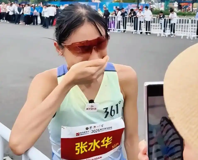 辞职仅2天	，好友曝最快女护士下步计划，田协除名风波已真相大白