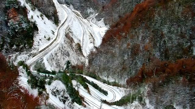 汉中各大景区银装素裹！快来共赴2025年第一场冰雪之约 →