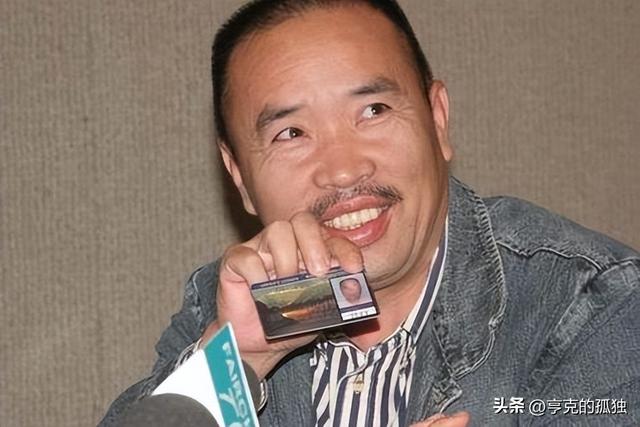 63岁董文华不再沉默，揭露当年被“封杀”原因，原来我们错怪她了