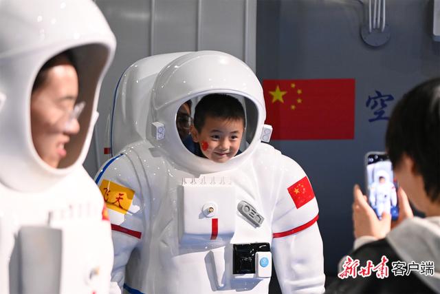 国庆首日 金城兰州精彩不断