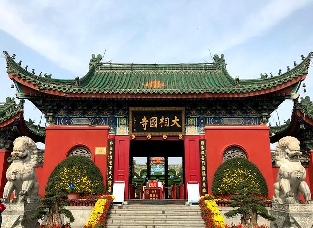 郑州愣了，洛阳惊了	，开封怎么就成了全民向往的温柔乡？