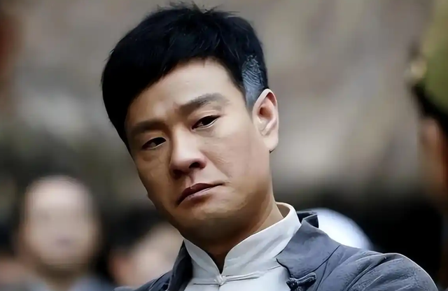 内娱负心汉，与救命恩人离婚娶小三，如今前妻红了，他却糊了！