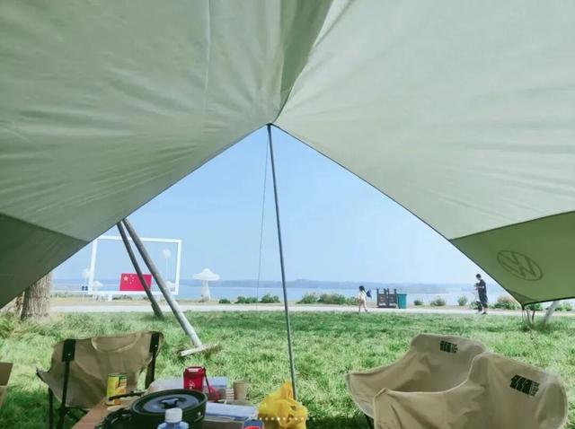 天凉好个秋，露营正当时