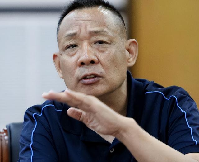 风水轮流转！柴怼怼被逮捕仅半月，央视再下场，给于东来出了口气