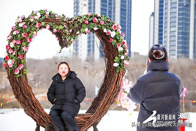 冰上飞驰+雪上撒欢！御河冰雪乐园承包市民冬日欢腾