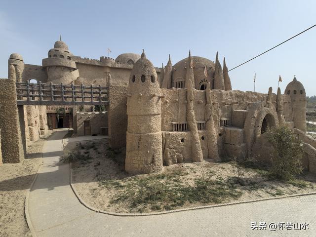 2025环南疆沙漠铁路背包自由行日记(3)---新藏公路零起点叶城打卡