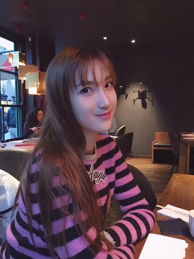 汪雨小20岁老婆：毕业于上海财经，曾留学英国，妈妈是小学老师