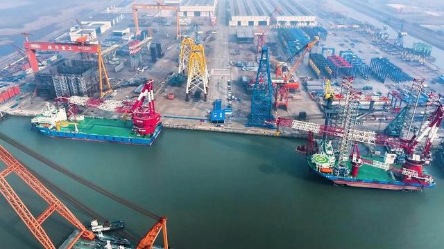 中美关系生变？特朗普一声令下，92台中国起重机被查	，果然不简单