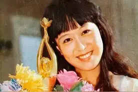 国乒十大美太太:江嘉良娶影后，马龙娶校花，邱贻可娶名校学霸图片