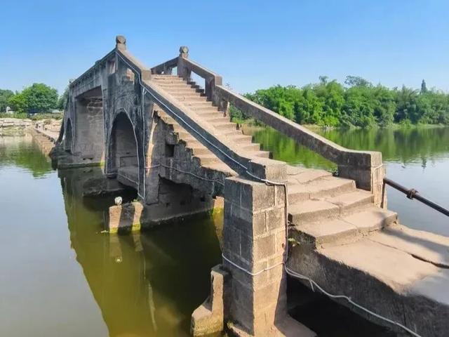 重庆荣昌AAAA级千年古镇，一座堪比烟雨江南的古城，不要门票