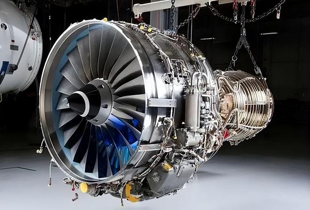 绝不向中国低头？宁愿裁员9000人卖公司，也不将技术转让给中国