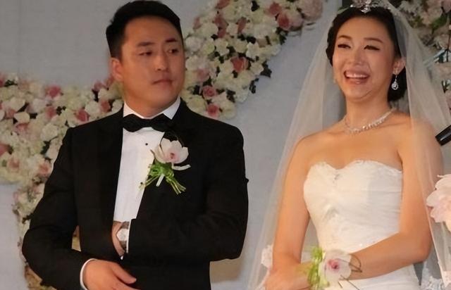 濮存昕女儿濮方：倒贴50万下嫁到东北农村，结婚10年被丈夫宠成宝