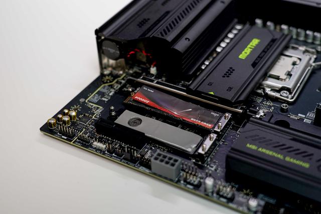 一键降温超频就这么简单丨微星B850M迫击炮WIFI拆解与调试作业